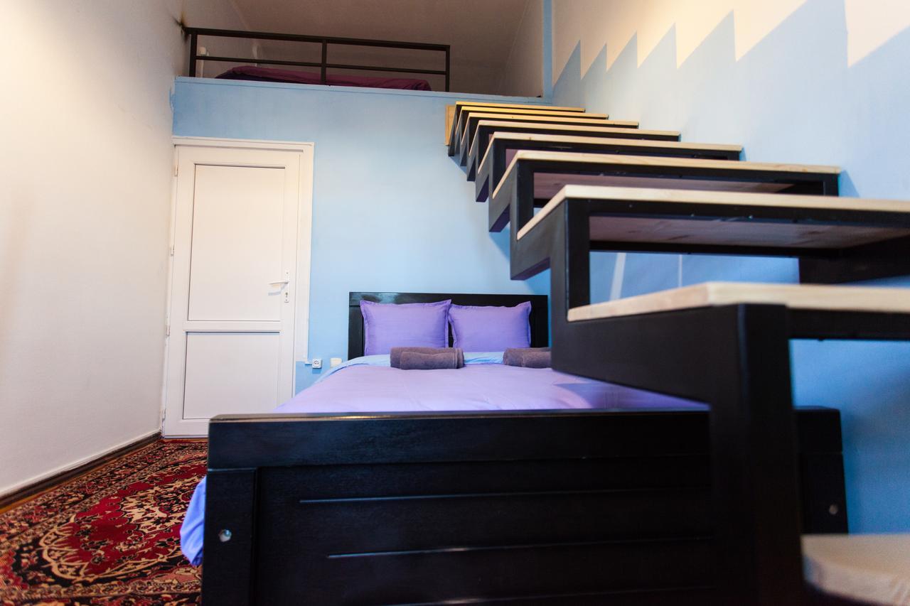 Namaste Hostel Tbilisi Exterior photo